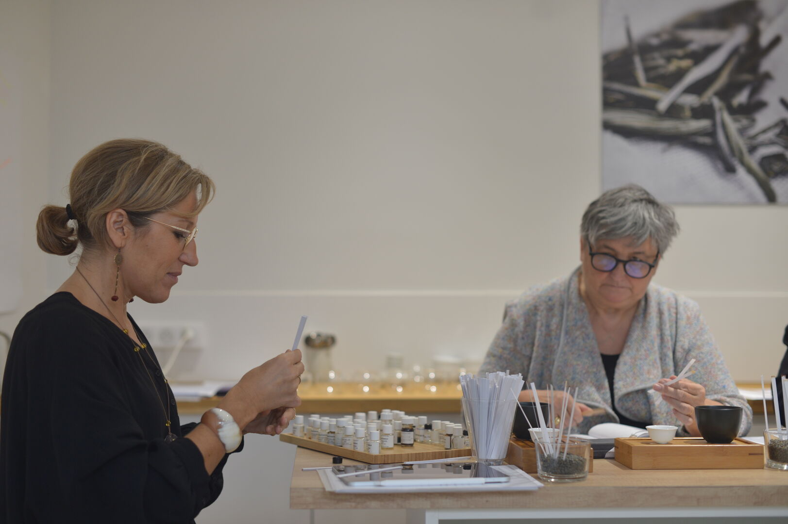 Working with sensory references to analyze puerh tea in 2019, view 1